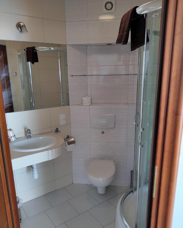 Willa Latarnik - Doskonala Lokalizacja, Blisko Atrakcji, 20Min Do Plazy Łeba Habitación foto